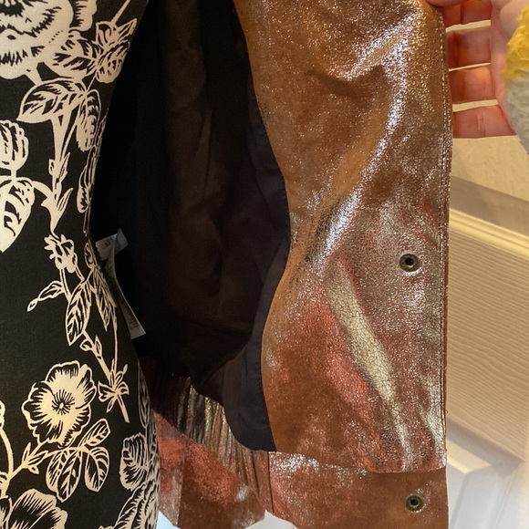 Stunning Jacket - Picture 6 of 7